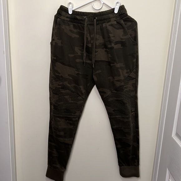 Urban ID Camo Army Drawstring Joggers Size Medium - Picture 1 of 11